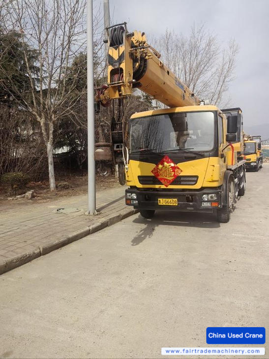 Buy XCMG Xct1 Used Crane / 1